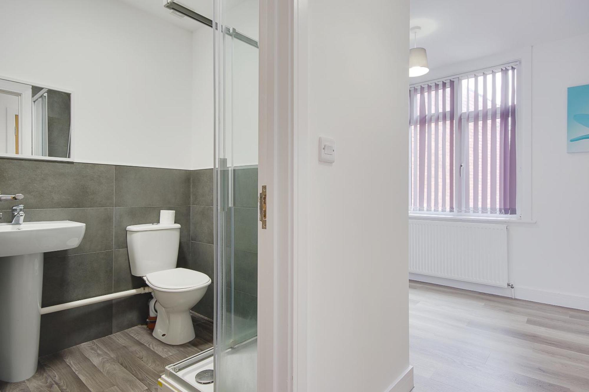 Wimbourne Road Apartment 2 บอร์นมัธ ภายนอก รูปภาพ
