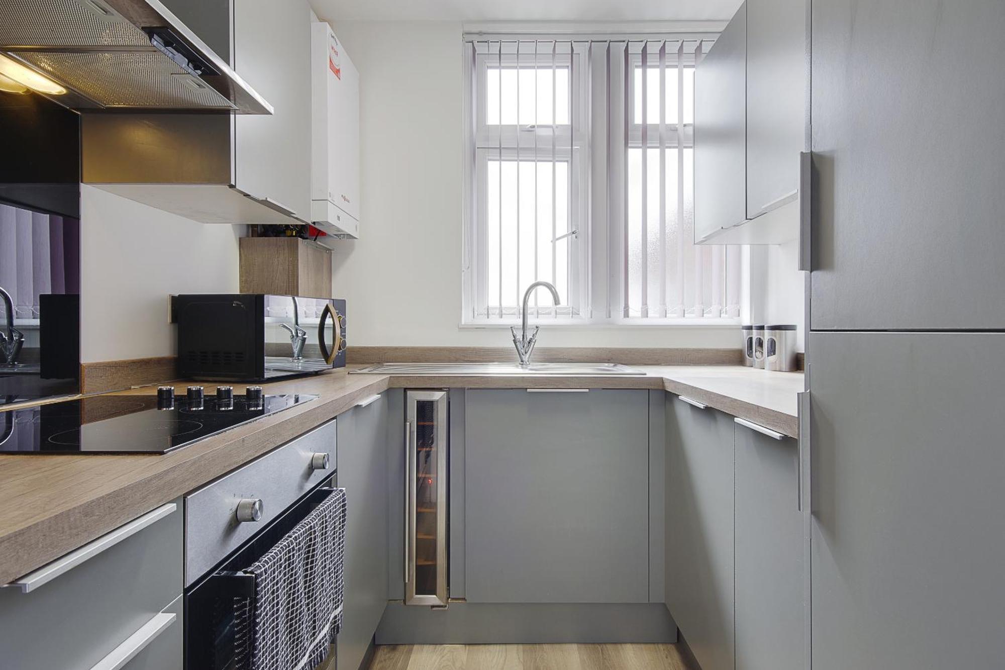 Wimbourne Road Apartment 2 บอร์นมัธ ภายนอก รูปภาพ